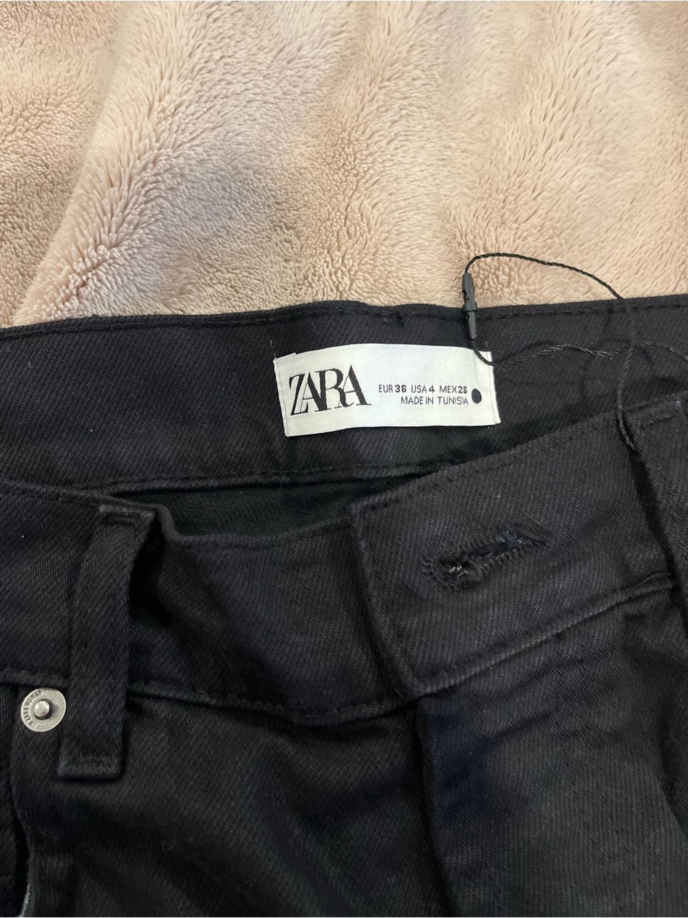 Zara Black Women's Straight-Leg Jeans